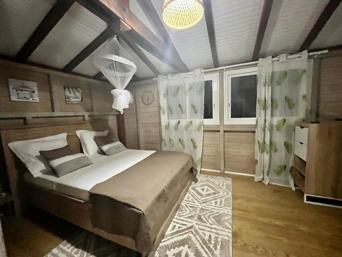 Mahogany Lodge - Oasis Cosy Rivière-Pilote 외부 사진